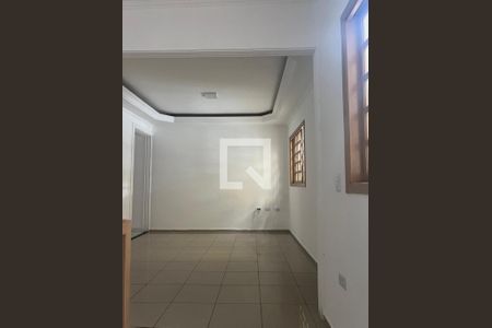 Casa para alugar com 1 quarto, 121m² em Vila Cintra, Mogi das Cruzes