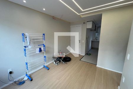 Sala de apartamento para alugar com 2 quartos, 41m² em Brás de Pina, Rio de Janeiro