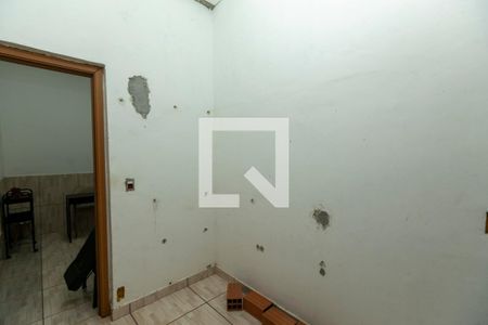 QUARTO 1 de casa para alugar com 2 quartos, 70m² em Bosque, Campinas