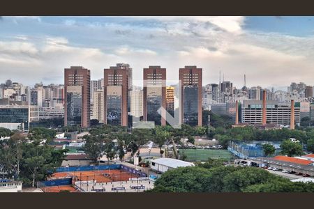 Vista  de apartamento para alugar com 1 quarto, 50m² em Parque Industrial Tomas Edson, São Paulo