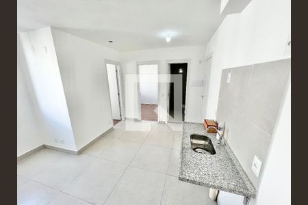 Sala/Cozinha de apartamento para alugar com 2 quartos, 35m² em Limão, São Paulo