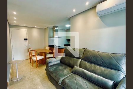Sala de apartamento para alugar com 2 quartos, 66m² em Picanço, Guarulhos