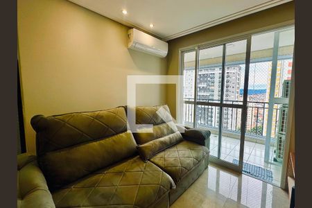 Sala de apartamento para alugar com 2 quartos, 66m² em Picanço, Guarulhos