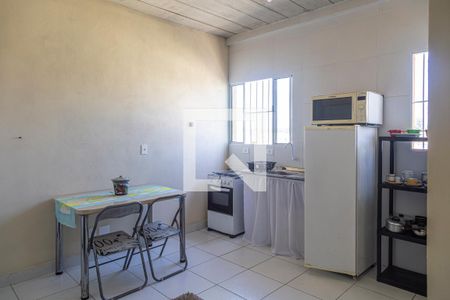 Sala/Cozinha de apartamento para alugar com 1 quarto, 35m² em Jardim Casablanca, São Paulo