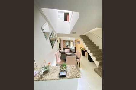 Casa à venda com 3 quartos, 134m² em Vila Santa Isabel, São Paulo