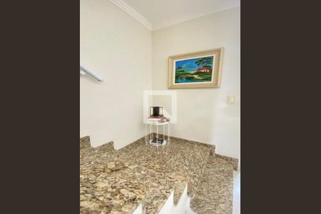 Casa à venda com 3 quartos, 134m² em Vila Santa Isabel, São Paulo