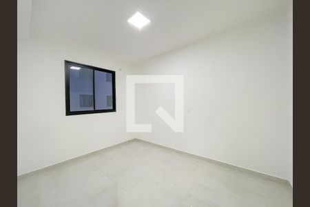 Quarto 1 de apartamento para alugar com 2 quartos, 37m² em Metalúrgicos, Osasco