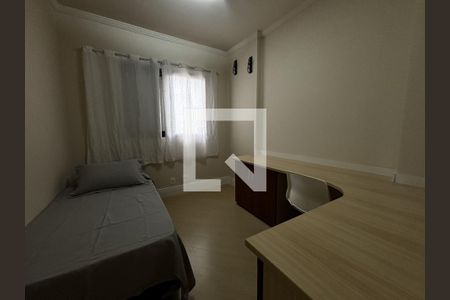Quarto  de apartamento para alugar com 3 quartos, 76m² em Vila Campo Grande, São Paulo