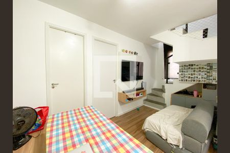 Sala/Cozinha de apartamento à venda com 2 quartos, 50m² em Água Branca, São Paulo