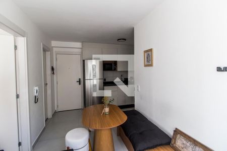 Sala  de apartamento para alugar com 2 quartos, 36m² em Chacara Santa Lucia, Carapicuíba
