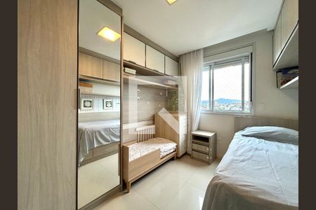 Quarto de apartamento para alugar com 2 quartos, 66m² em Estreito, Florianópolis