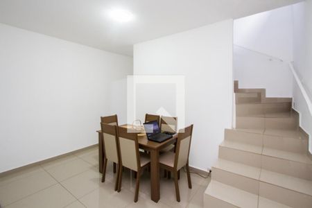 Casa à venda com 4 quartos, 126m² em Jardim Mirante, São Paulo