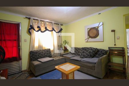 Casa à venda com 3 quartos, 172m² em Parque Santa Madalena, São Paulo