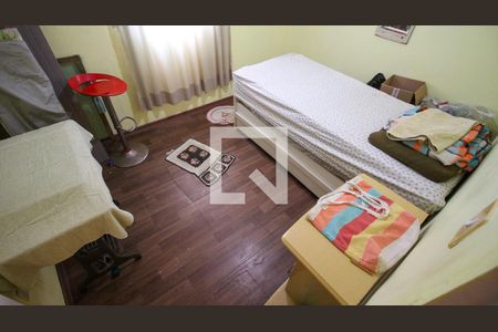 Casa à venda com 3 quartos, 172m² em Parque Santa Madalena, São Paulo