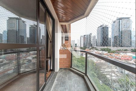 Varanda de apartamento para alugar com 3 quartos, 104m² em Chácara Santo Antônio (zona Sul), São Paulo