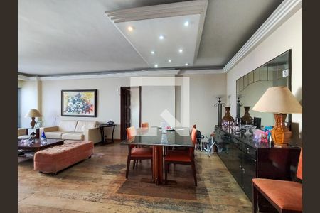Sala de apartamento para alugar com 4 quartos, 167m² em Tijuca, Rio de Janeiro