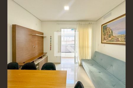 Sala de TV de apartamento para alugar com 1 quarto, 38m² em Ingleses do Rio Vermelho, Florianópolis