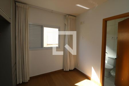 Suite de casa de condomínio para alugar com 2 quartos, 70m² em Vila Macedopolis, São Paulo