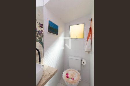 Lavabo de casa à venda com 5 quartos, 250m² em Cidade Antônio Estêvão de Carvalho, São Paulo
