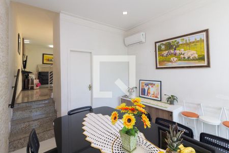 Sala de Jantar de casa à venda com 5 quartos, 250m² em Cidade Antônio Estêvão de Carvalho, São Paulo