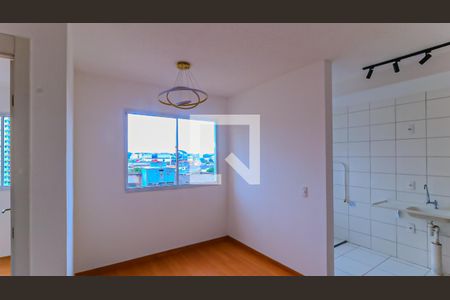 Sala de apartamento à venda com 2 quartos, 43m² em Bonsucesso, Rio de Janeiro