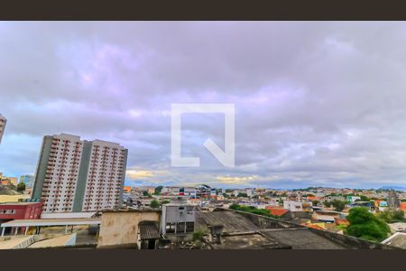 Sala vista  de apartamento à venda com 2 quartos, 43m² em Bonsucesso, Rio de Janeiro