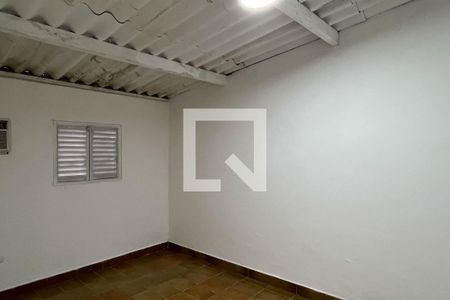 Quarto 2 de casa para alugar com 6 quartos, 300m² em Vila Matias, Santos