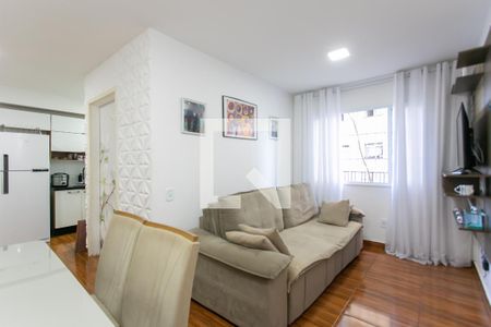 Sala  de apartamento à venda com 2 quartos, 49m² em Jardim Guaianazes, São Paulo