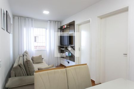 Sala  de apartamento à venda com 2 quartos, 49m² em Jardim Guaianazes, São Paulo