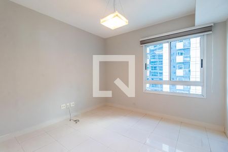 Sala Íntima de apartamento para alugar com 4 quartos, 254m² em Alphaville Industrial, Barueri