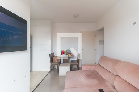Sala de apartamento para alugar com 2 quartos, 52m² em Biritiba, Poá
