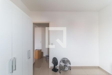 Quarto 1 de apartamento para alugar com 2 quartos, 52m² em Biritiba, Poá