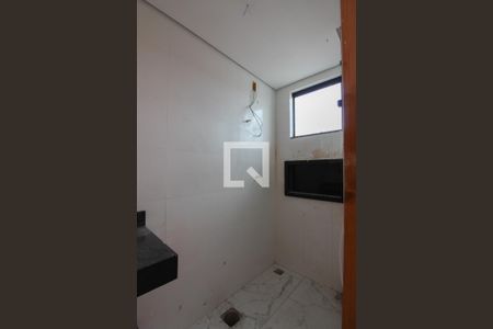 Banheiro da Suíte 1 de apartamento à venda com 3 quartos, 120m² em Coqueiros, Belo Horizonte