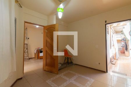 Quarto 1 de casa para alugar com 2 quartos, 120m² em Cidade São Francisco, São Paulo