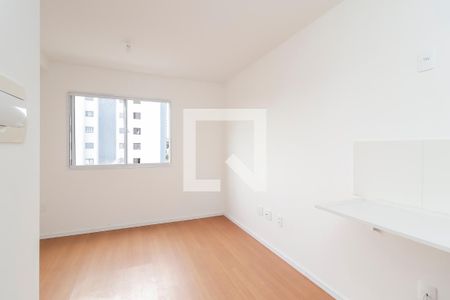Quarto / Cozinha de kitnet/studio para alugar com 1 quarto, 16m² em Itaquera, São Paulo
