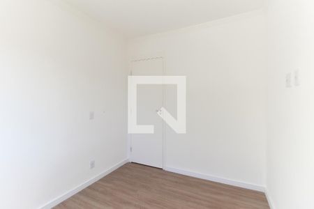 Quarto 2 de apartamento para alugar com 2 quartos, 47m² em Jardim Helian, São Paulo