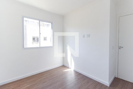 Quarto 1 de apartamento para alugar com 2 quartos, 47m² em Jardim Helian, São Paulo