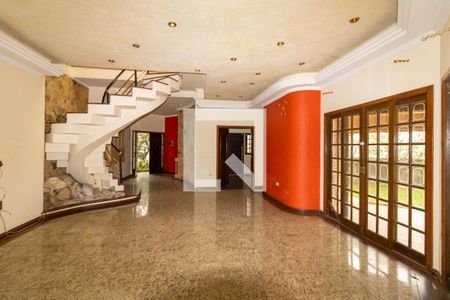 Sala de casa de condomínio à venda com 5 quartos, 450m² em Portal dos Gramados, Guarulhos