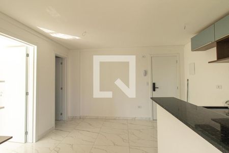 Sala/Cozinha de apartamento para alugar com 1 quarto, 36m² em Portão, Curitiba
