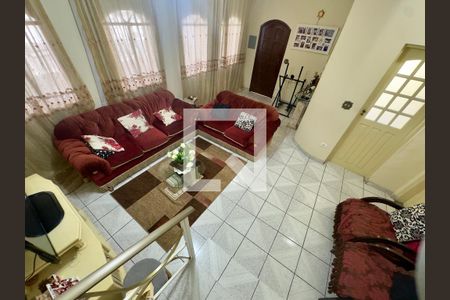 Casa à venda com 3 quartos, 185m² em Jardim Vila Galvao, Guarulhos