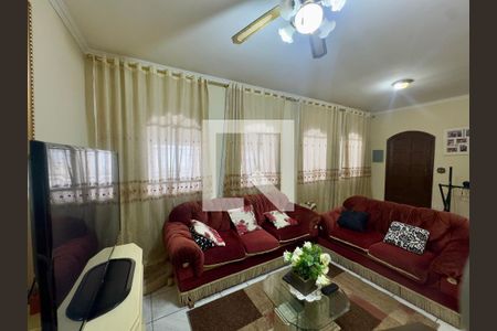 Casa à venda com 3 quartos, 185m² em Jardim Vila Galvao, Guarulhos