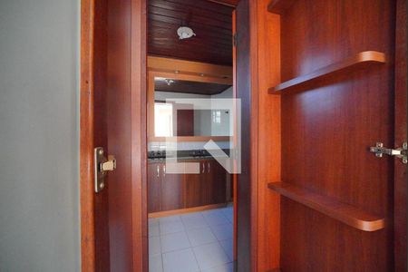 Banheiro da Suíte de apartamento para alugar com 4 quartos, 100m² em Balneario, Florianópolis