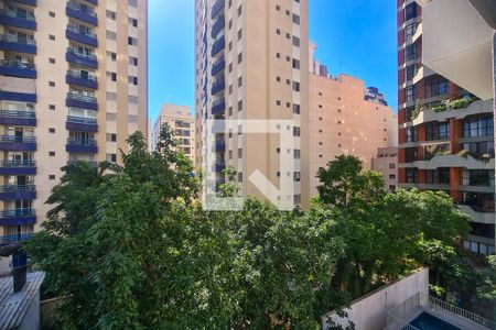 Vista/Varanda de kitnet/studio para alugar com 1 quarto, 27m² em Pinheiros, São Paulo