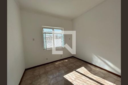 Quarto 1 de casa para alugar com 4 quartos, 194m² em Vila Valqueire, Rio de Janeiro
