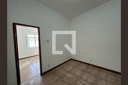 Sala de casa para alugar com 4 quartos, 194m² em Vila Valqueire, Rio de Janeiro