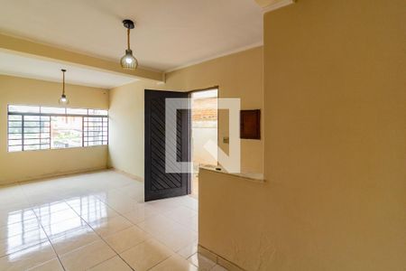Sala de casa para alugar com 3 quartos, 125m² em Vila Marari, São Paulo