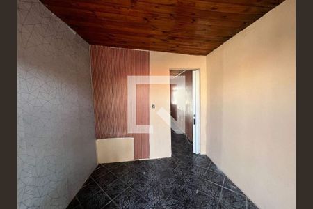 Casa à venda com 6 quartos, 168m² em Vila Mazzei, Santo André