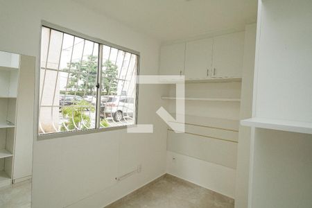 Quarto 1 de apartamento para alugar com 2 quartos, 44m² em Campo Grande, Rio de Janeiro