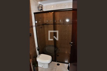 Detalhe - Banheiro Social da Sala de Jantar de casa à venda com 4 quartos, 240m² em Freguesia do Ó, São Paulo