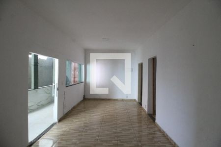 Sala de casa para alugar com 2 quartos, 65m² em Juriti, Nova Iguaçu